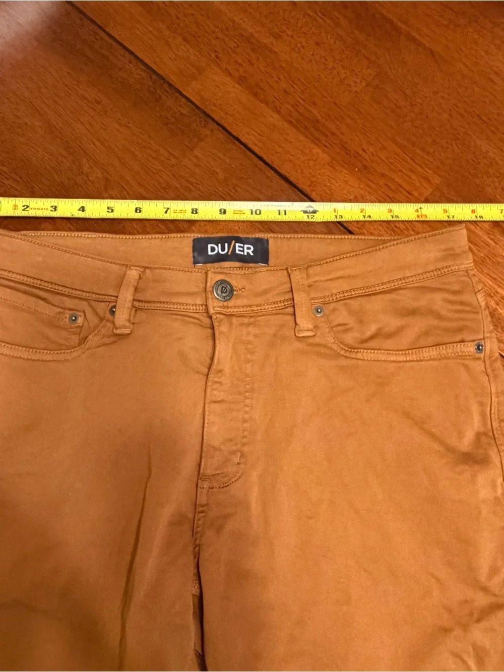 DU/ER N2X No Sweat Slim Fit Shorts Mens Size 34 Brown Stretch Performance Chino